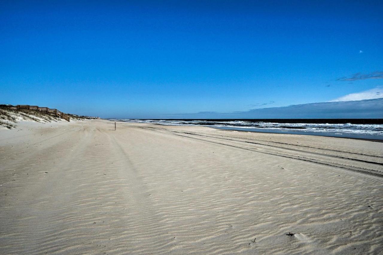 Apartmán Breezy Beach Retreat With 180-Degree Ocean Views! Carolina Beach Exteriér fotografie