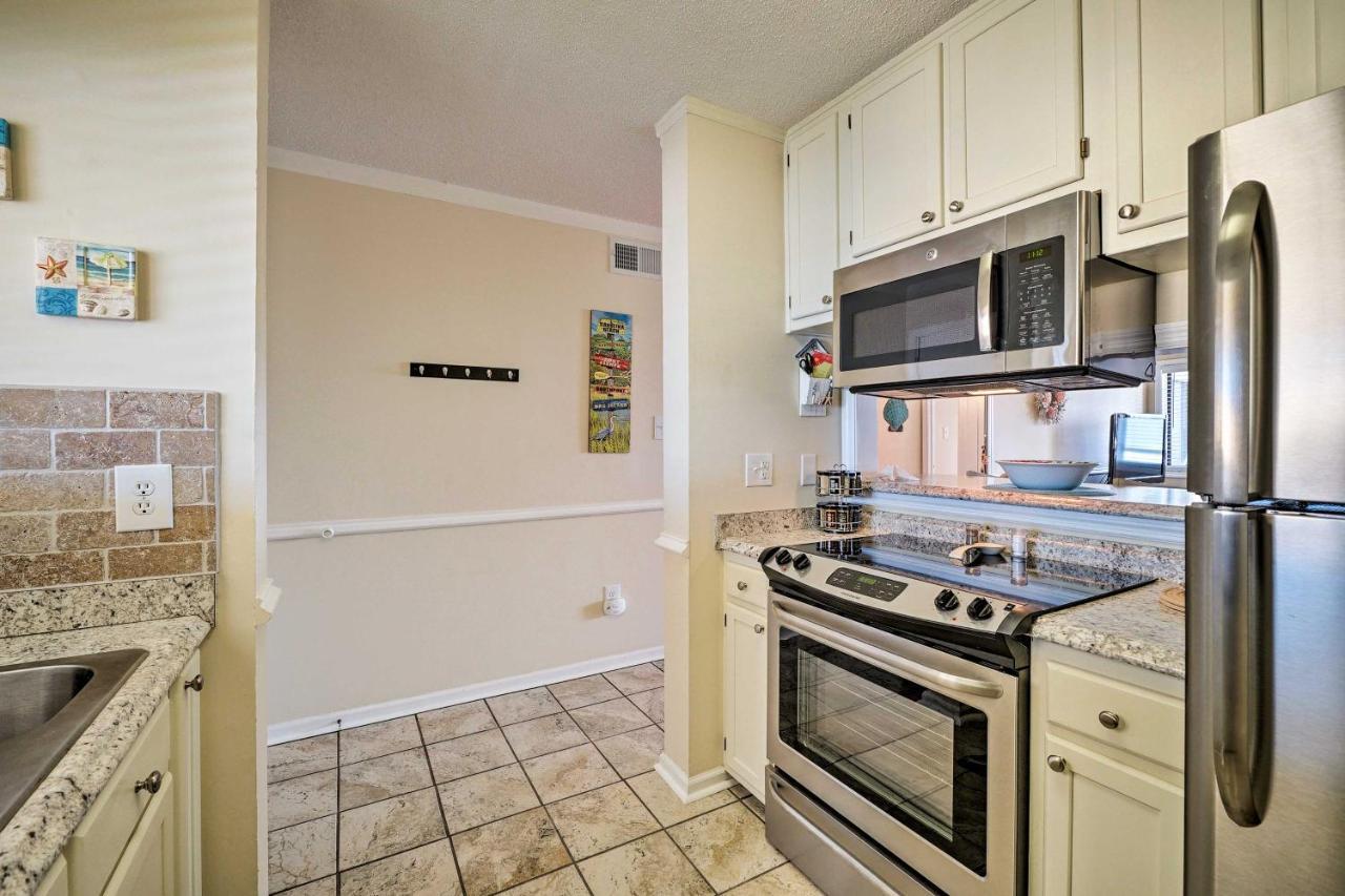 Apartmán Breezy Beach Retreat With 180-Degree Ocean Views! Carolina Beach Exteriér fotografie