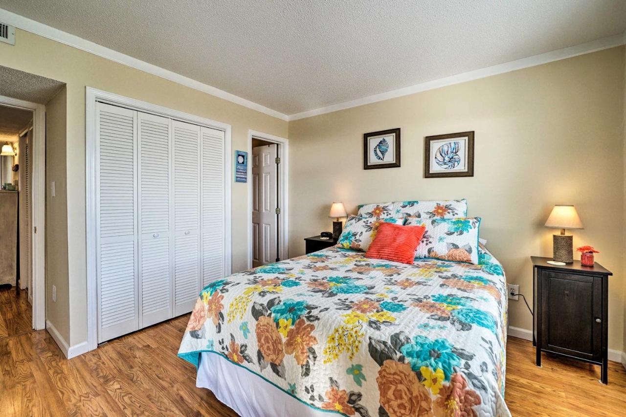 Apartmán Breezy Beach Retreat With 180-Degree Ocean Views! Carolina Beach Exteriér fotografie