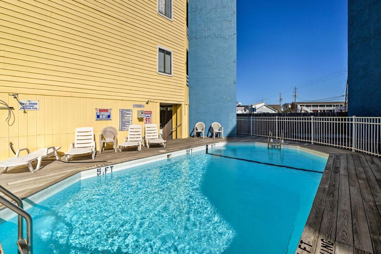 Apartmán Breezy Beach Retreat With 180-Degree Ocean Views! Carolina Beach Exteriér fotografie